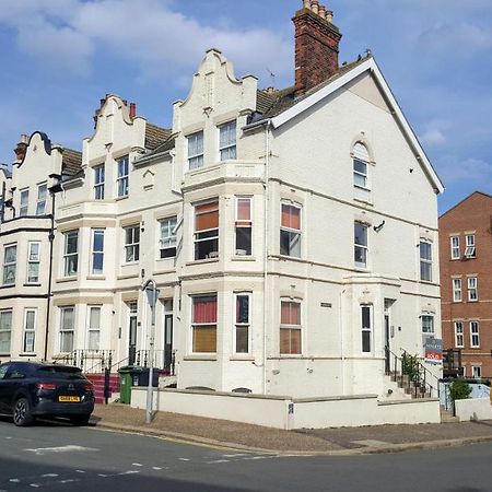 The Little Flat On The Corner Apartment Cromer Exterior foto