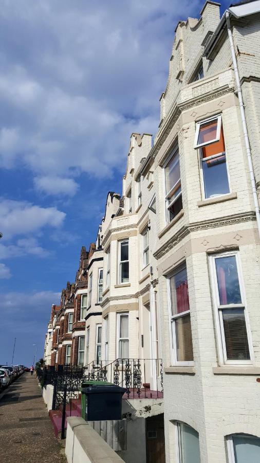 The Little Flat On The Corner Apartment Cromer Exterior foto